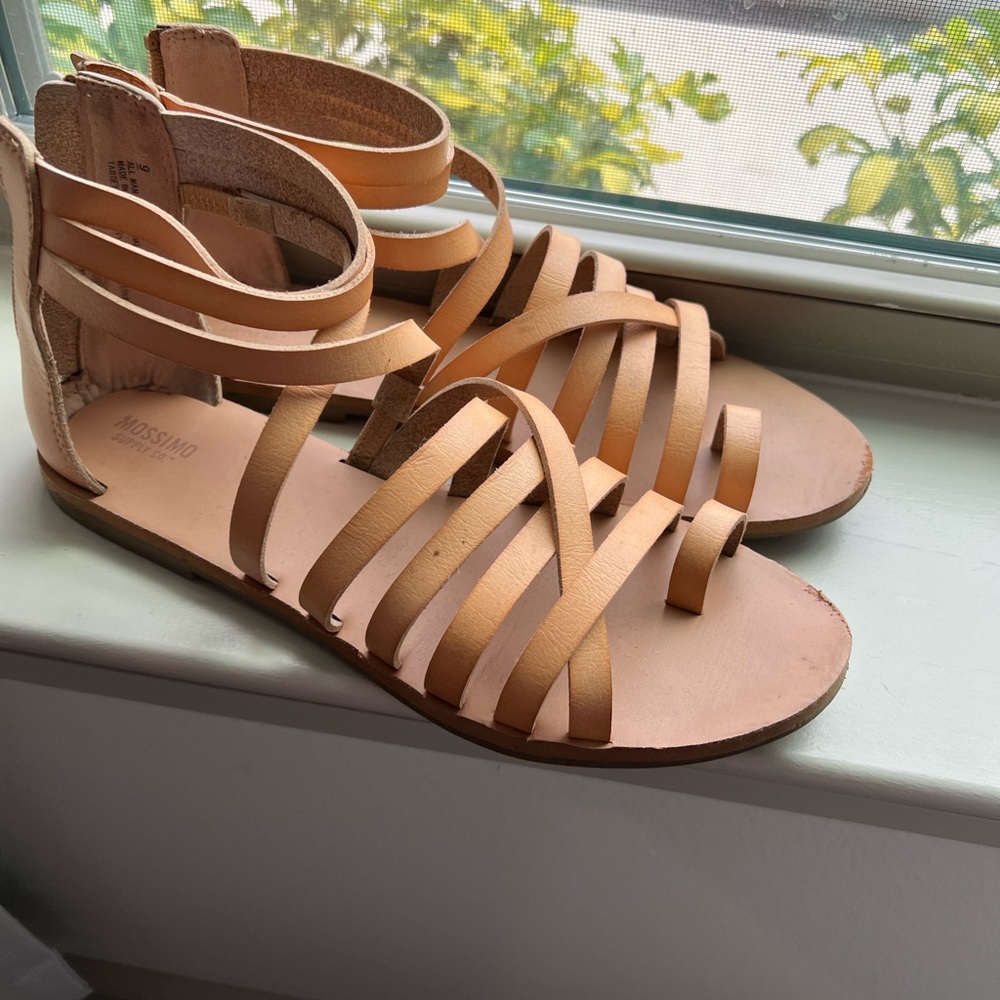 Mossimo leather sandals zip up gladiator
